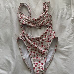 Target One Piece with Cutouts
